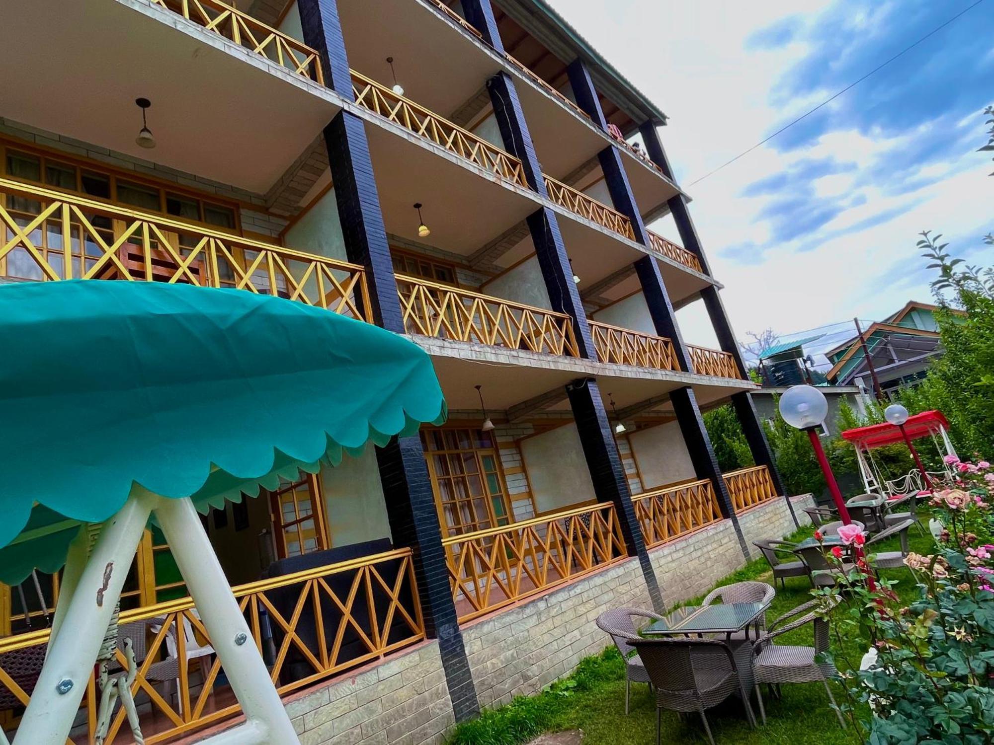 Naina Deventure Resort, - Premium With Centrally Heated & Scenic View *